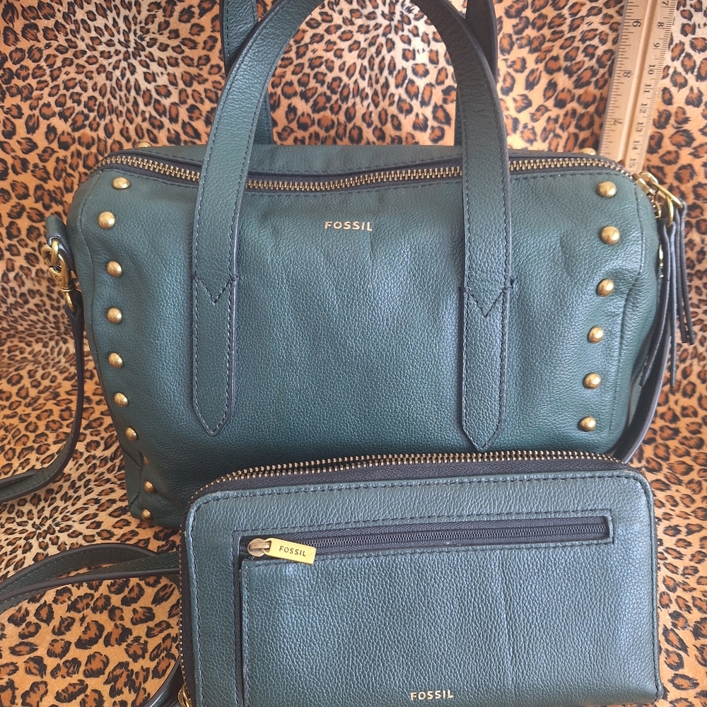 Fossil Dark Green Leather Bag and Wallet Set